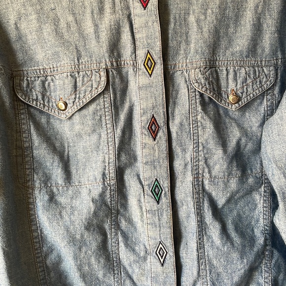 Vintage Chaus Sports Petites southwestern style cotton long sleeve button down - Picture 2 of 6